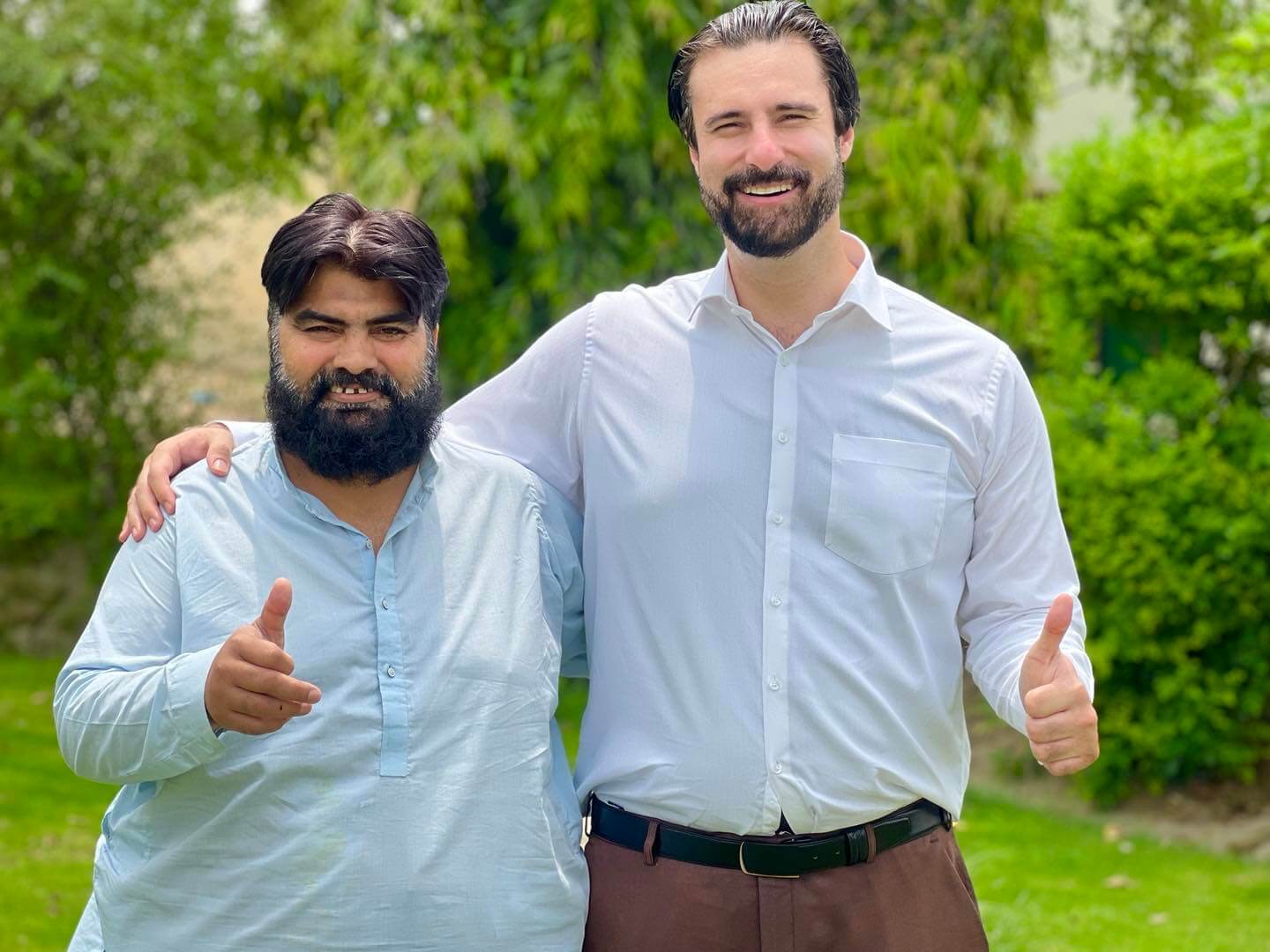 dr shehryar niazi with patient